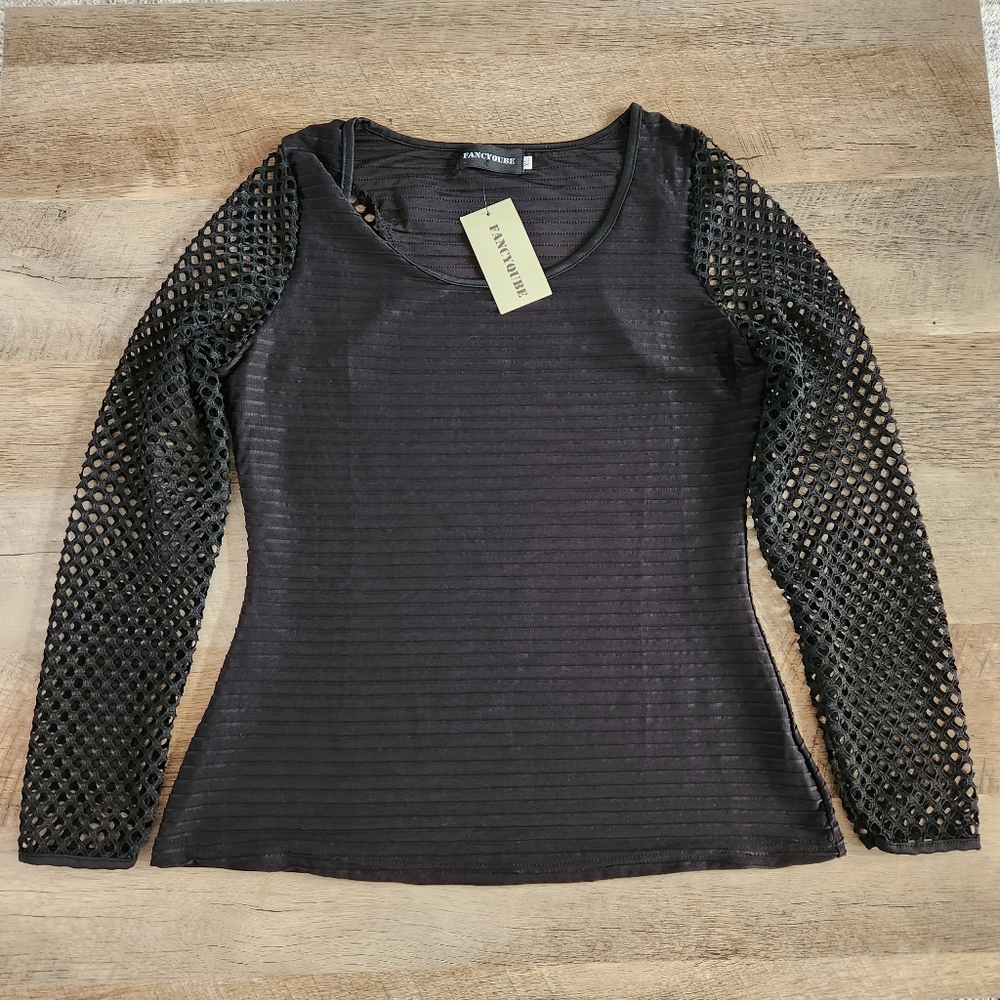 FancyQube Women's Black Fishnet Sleeves Top